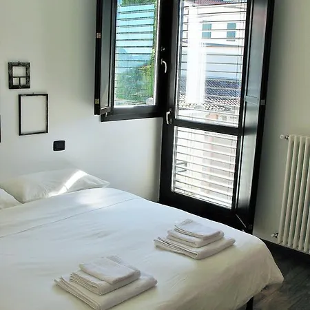 Appartement Casa Ada Lecco